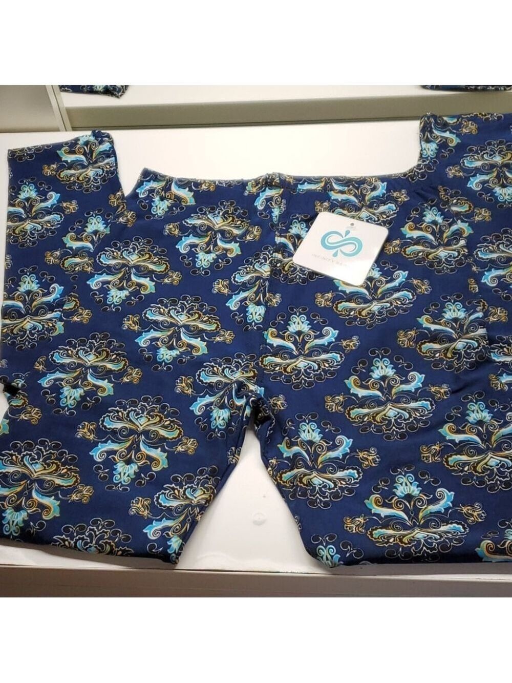 Infinity Raine Leggings - Picture 3 of 3